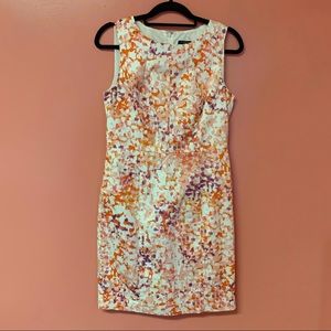 Ann Taylor white floral fitted sleeveless dress